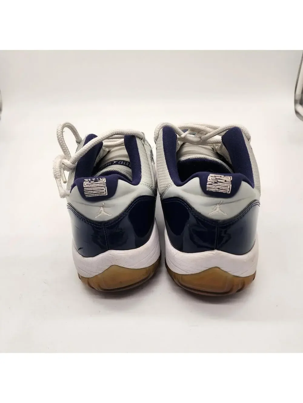Air Jordan 11 Retro Low Georgetown Navy White Gum Mens Size 12 528895-407 - Picture 8 of 8